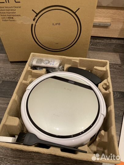 Робот пылесос ilife V50