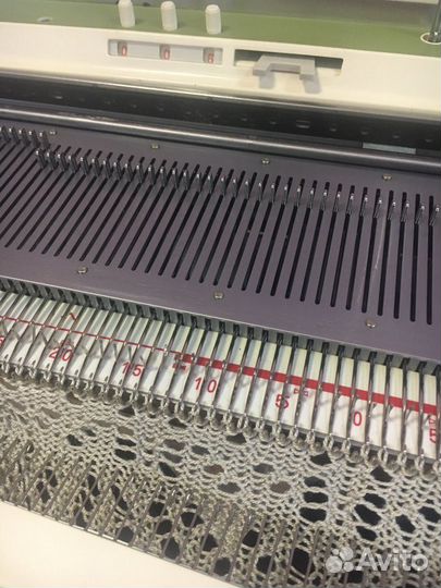 Японская вязальная машина Brother KH-881