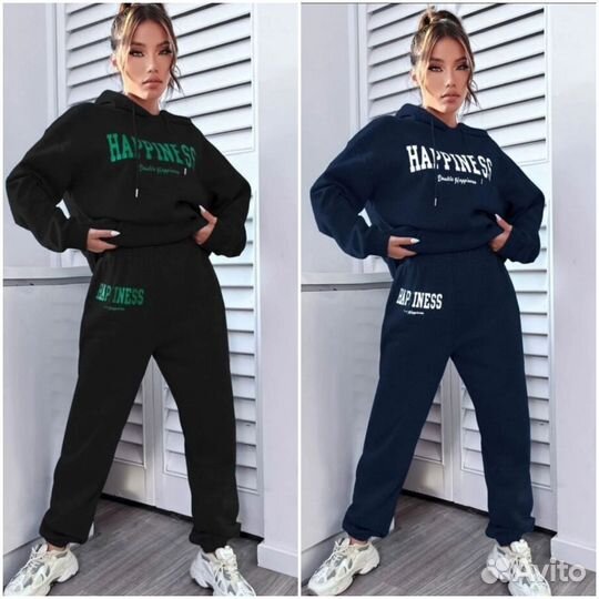 Спортивный костюм женский