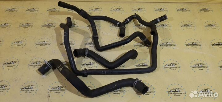 Патрубок охлаждения Ford Focus 3