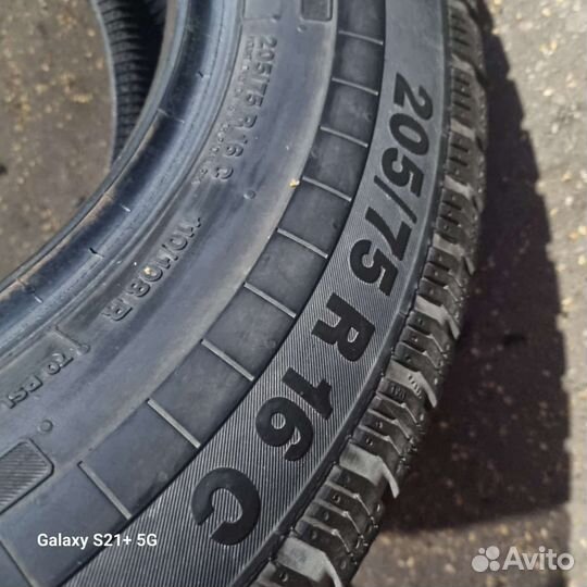 Continental VancoFourSeason 2 205/75 R16C 110R
