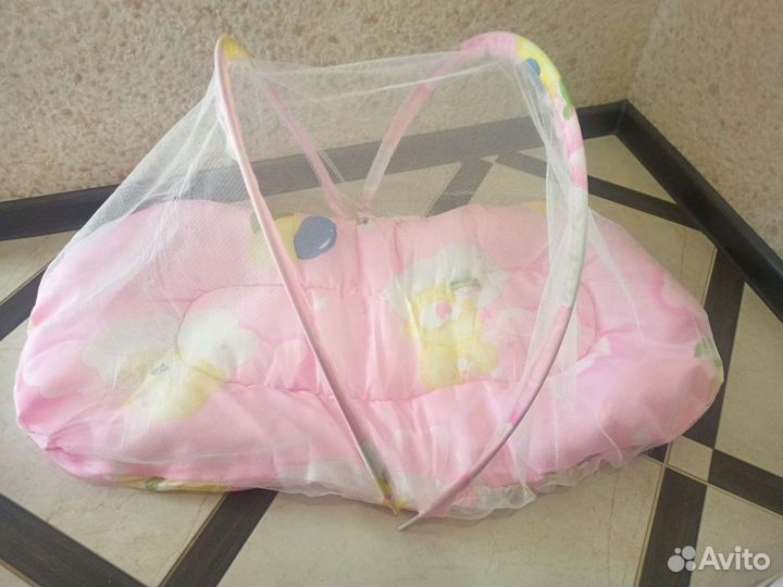 Кокон с болдахином
