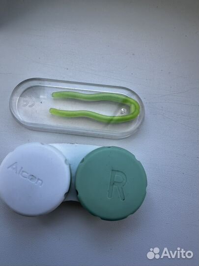 Контейнер для линз