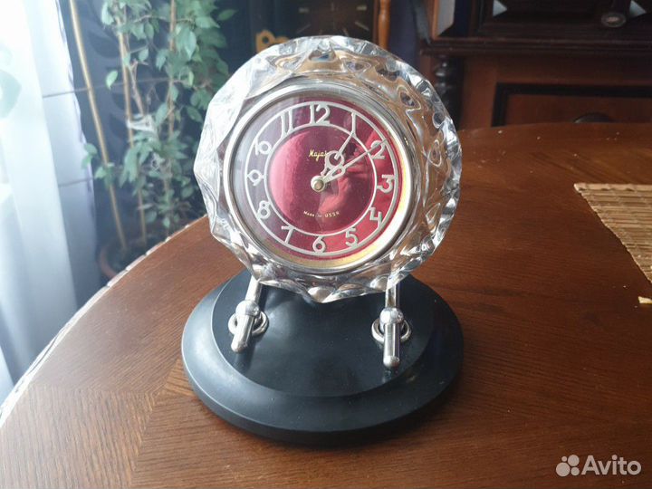 Часы настольные СССР