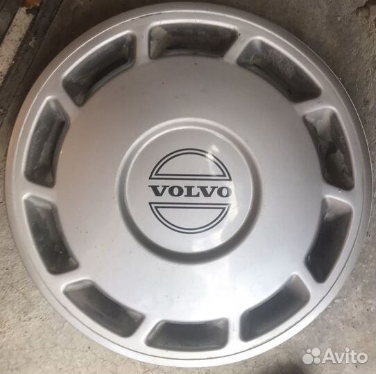 Колпак Volvo Вольво 9127311