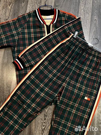 Костюм мужской