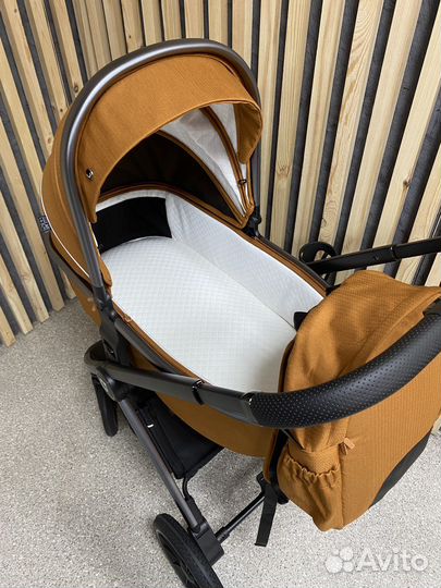Коляска для детей с рождения