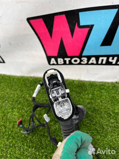 Проводка двери передней левой Ford Explorer 6 U625