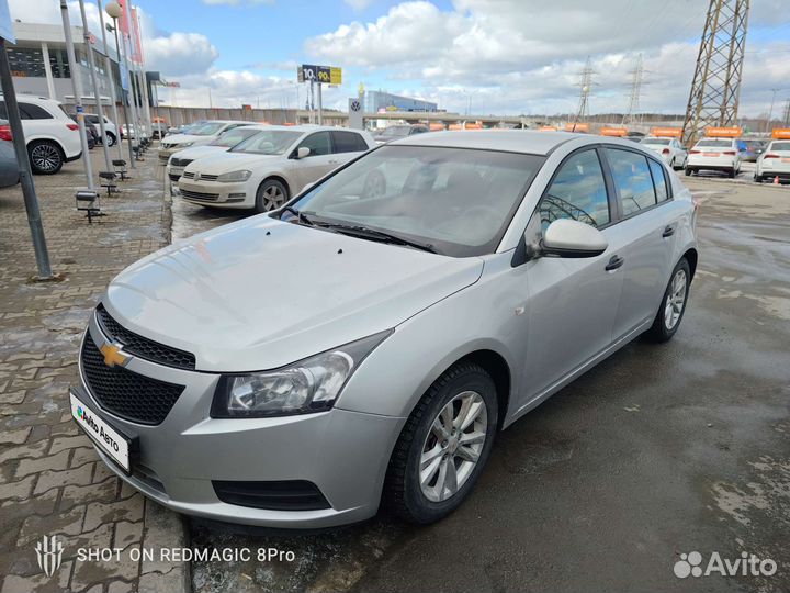 Chevrolet Cruze 1.6 AT, 2012, 182 268 км