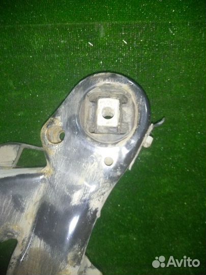 Подрамник задний Bmw 1-Series E87 2010