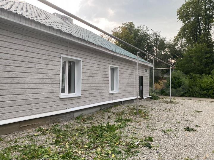 Здание отдельно стоящее Свободного назначения, 72