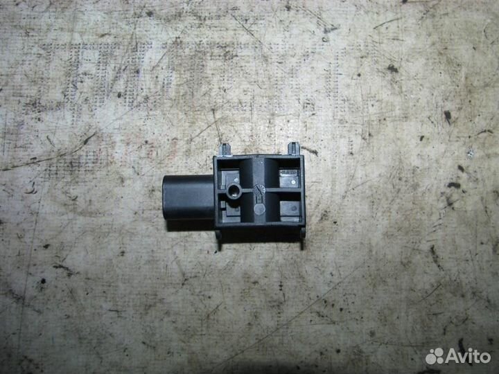 Датчик AIR BAG Land Rover Freelander 2 2007