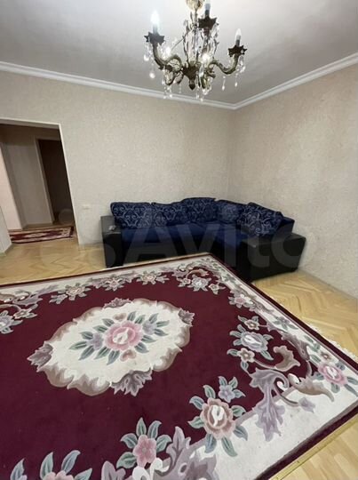 2-к. квартира, 100 м², 4/13 эт.