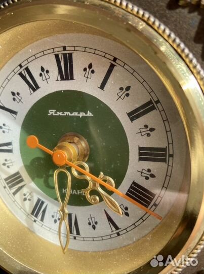 Настольные часы