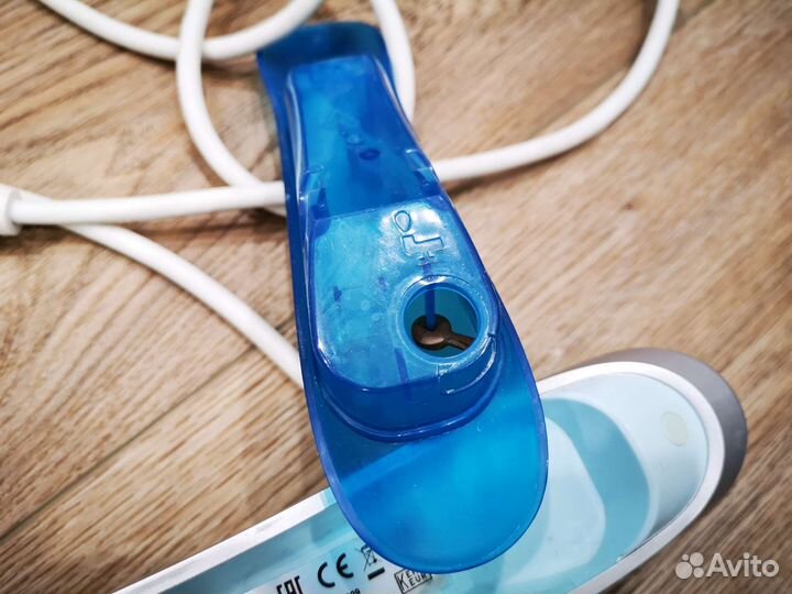 Отпариватель для одежды Philips gc361