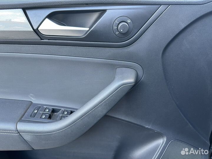 Volkswagen Polo 1.6 AT, 2021, битый, 20 000 км