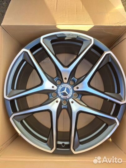 Диски разношир R21 AMG на Mercedes GLS GLE 167