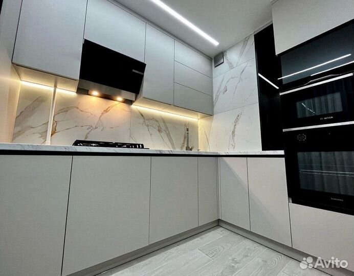 Кухонный гарнитур 