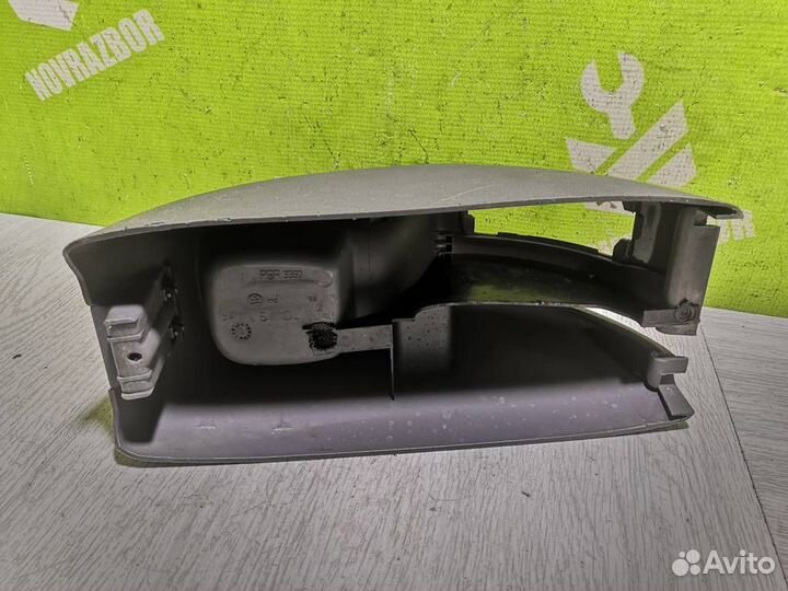 Консоль Пежо 206