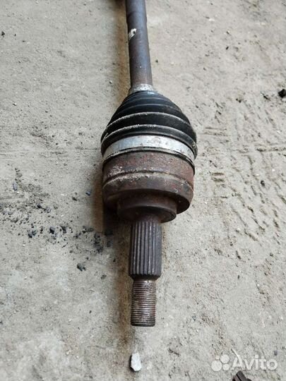 Привод левый Renault Scenic 3