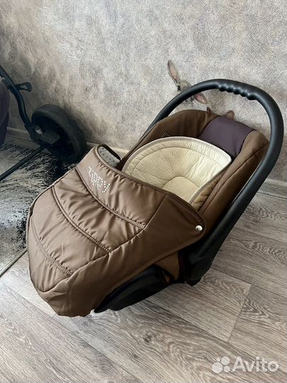 Коляска туттис зиппи 3 в 1