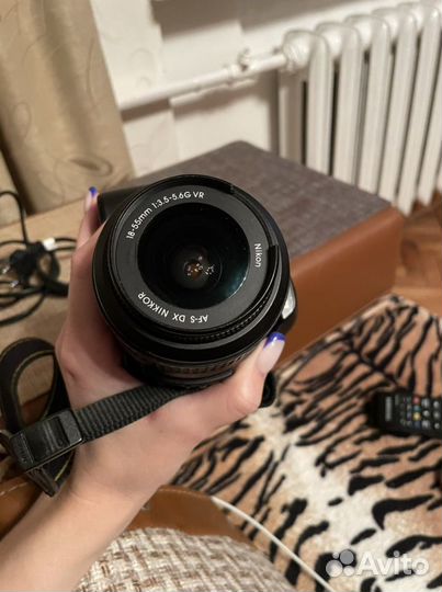 Зеркальный фотоаппарат Nikon D3000