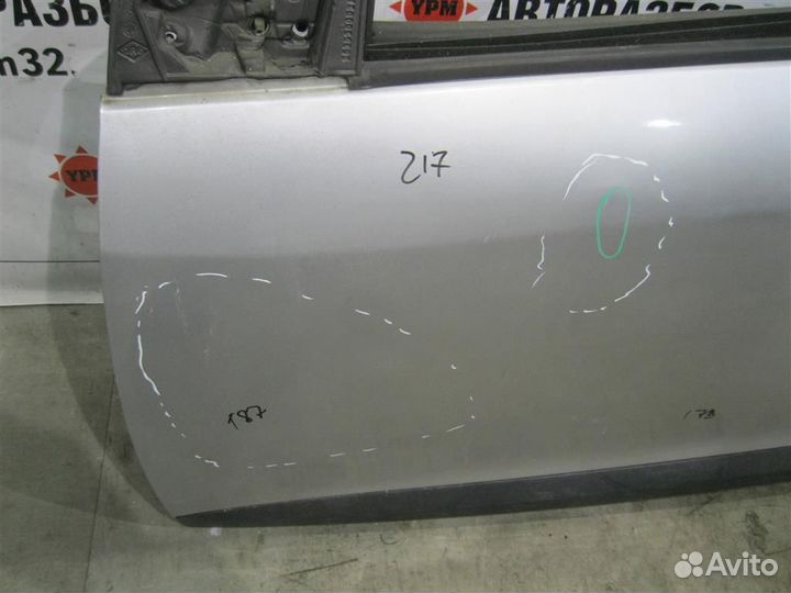 Дверь передняя левая Renault Megane