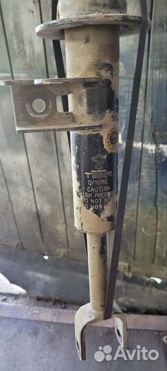 Передние аммортизаторы стойки bmw f10