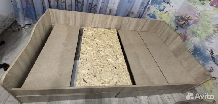 Продам кровать бу