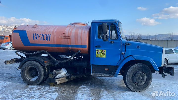 Водитель на водовозку