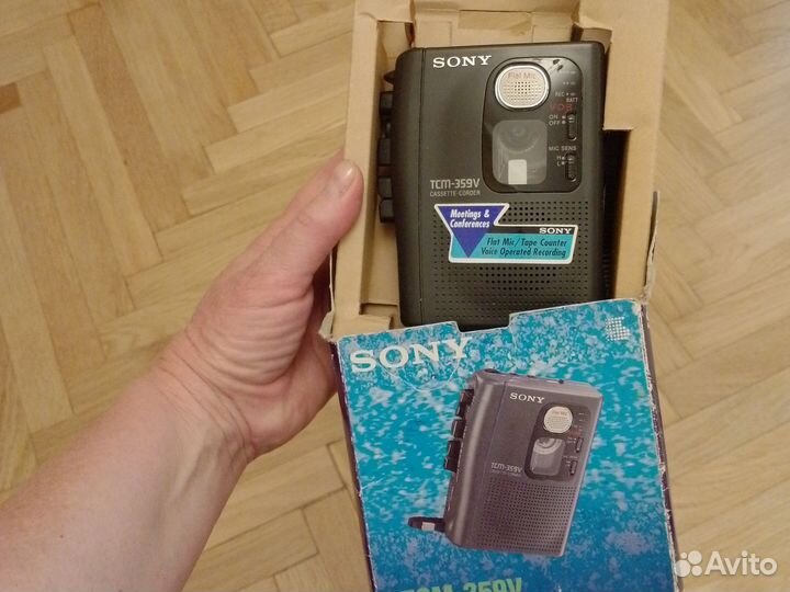 Кассетный диктофон sony