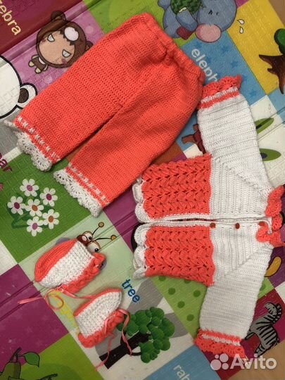 Костюм на девочку 74