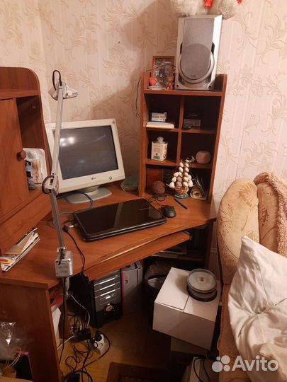 Угловой компьютерный стол бу