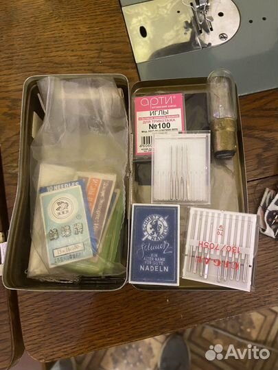 Швейная машина LADA (Чехословакия)