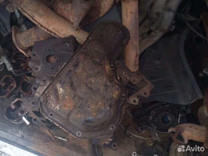 Поддон двигателя Mitsubishi Pajero 2 6G74 3.5