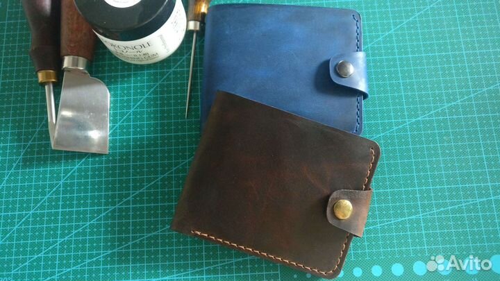 Кошелек бифолд из натуральной кожи