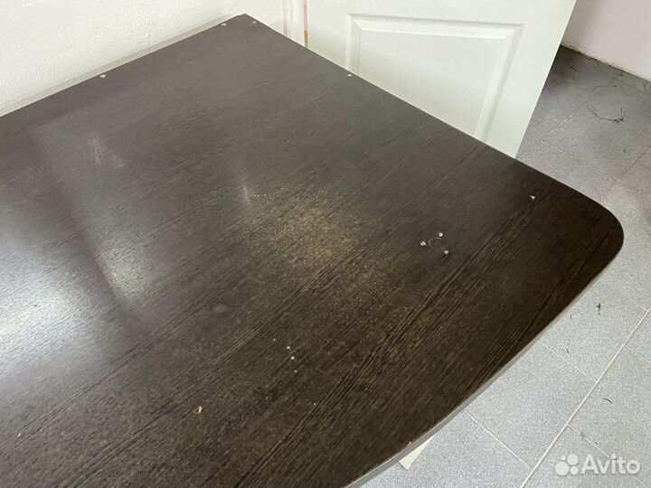 Компьютерный стол письменный