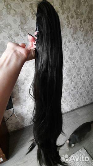 Волосы на заколках