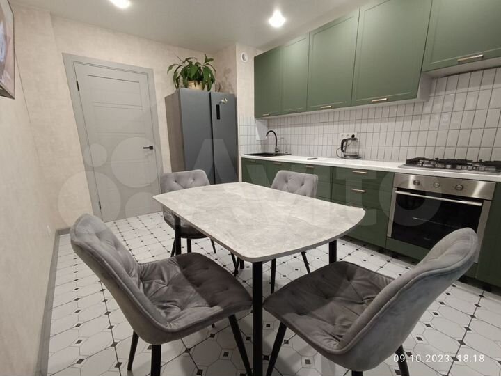 3-к. квартира, 67 м², 2/10 эт.