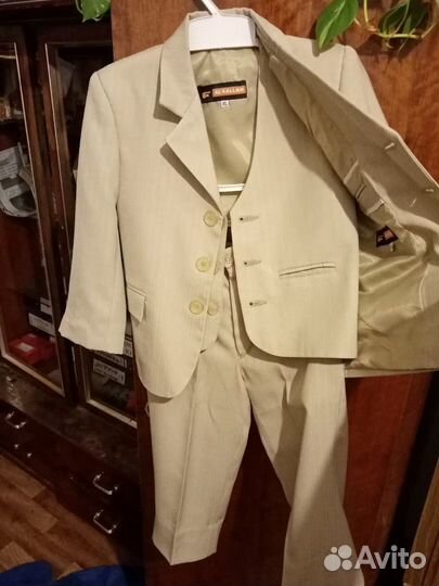 Костюм на мальчика 4-5 лет