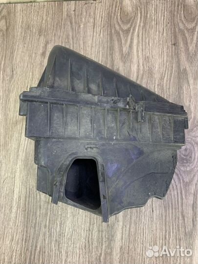 Корпус воздушного фильтра Ford Mondeo qjbb