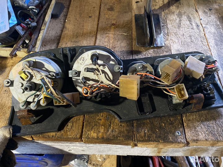 Приборная панель ваз 2106