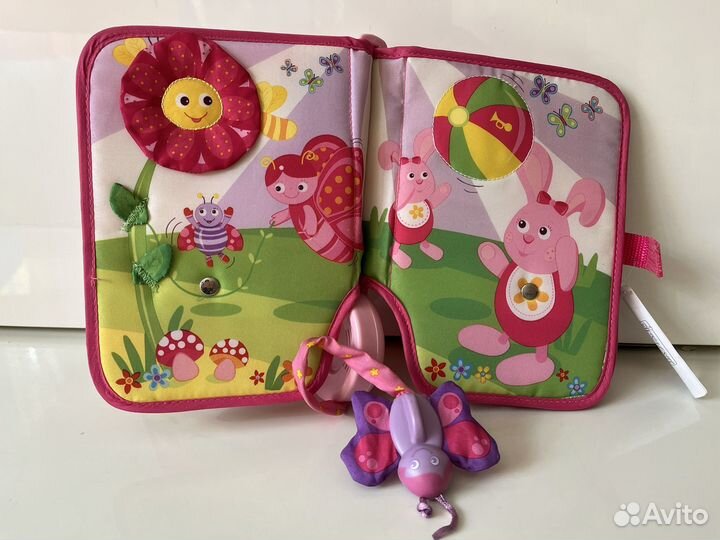 Развивающая книжка tiny love