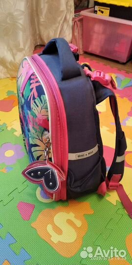 Школьный рюкзак
