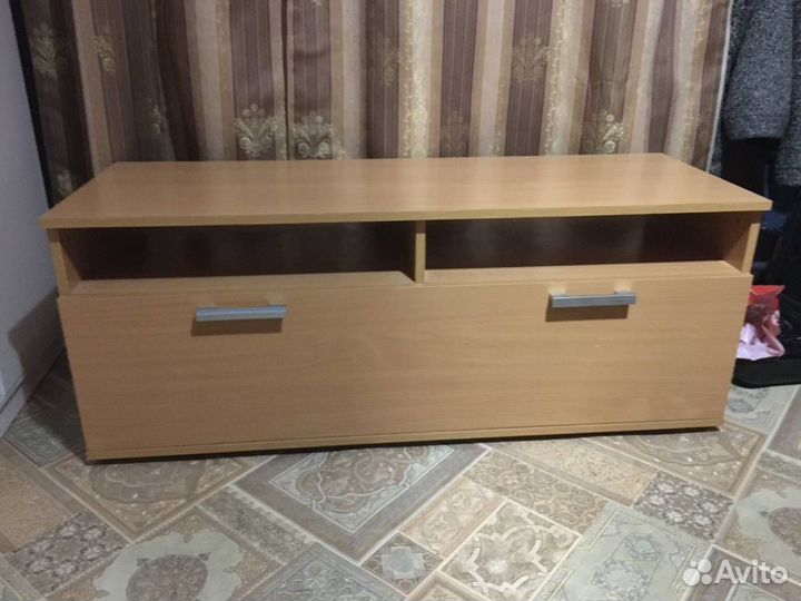 Тумба под телевизор