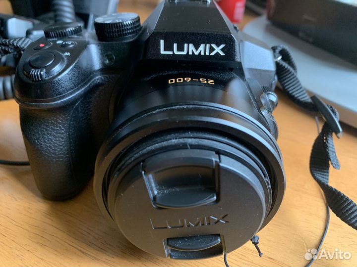 Panasonic Lumix DMC-FZ300