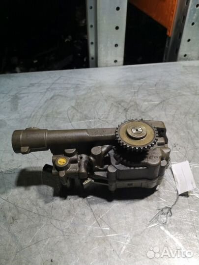 Насос масляный Mercedes Cla C117 M270 1.6 turbo