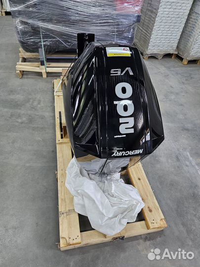 Новый лодочный мотор Mercury F 200 XL DTS V6 EFI