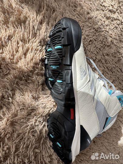 Кроссовки зимние женские adidas