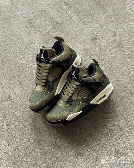 Кроссовки Nike Air Jordan 4 Retro